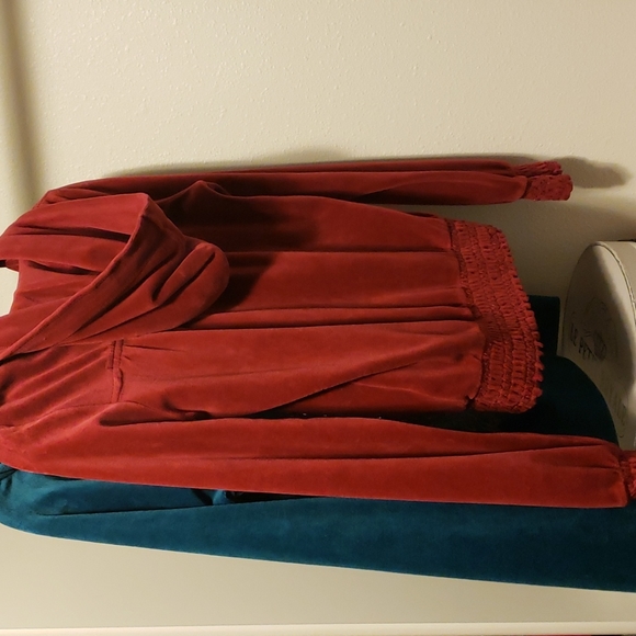 Vintage Juicy Couture velour Tracksuit jacket - Picture 3 of 4